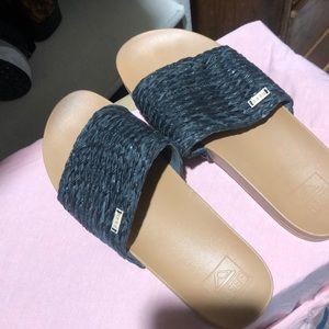 Reef sandals 1 strap womens 9